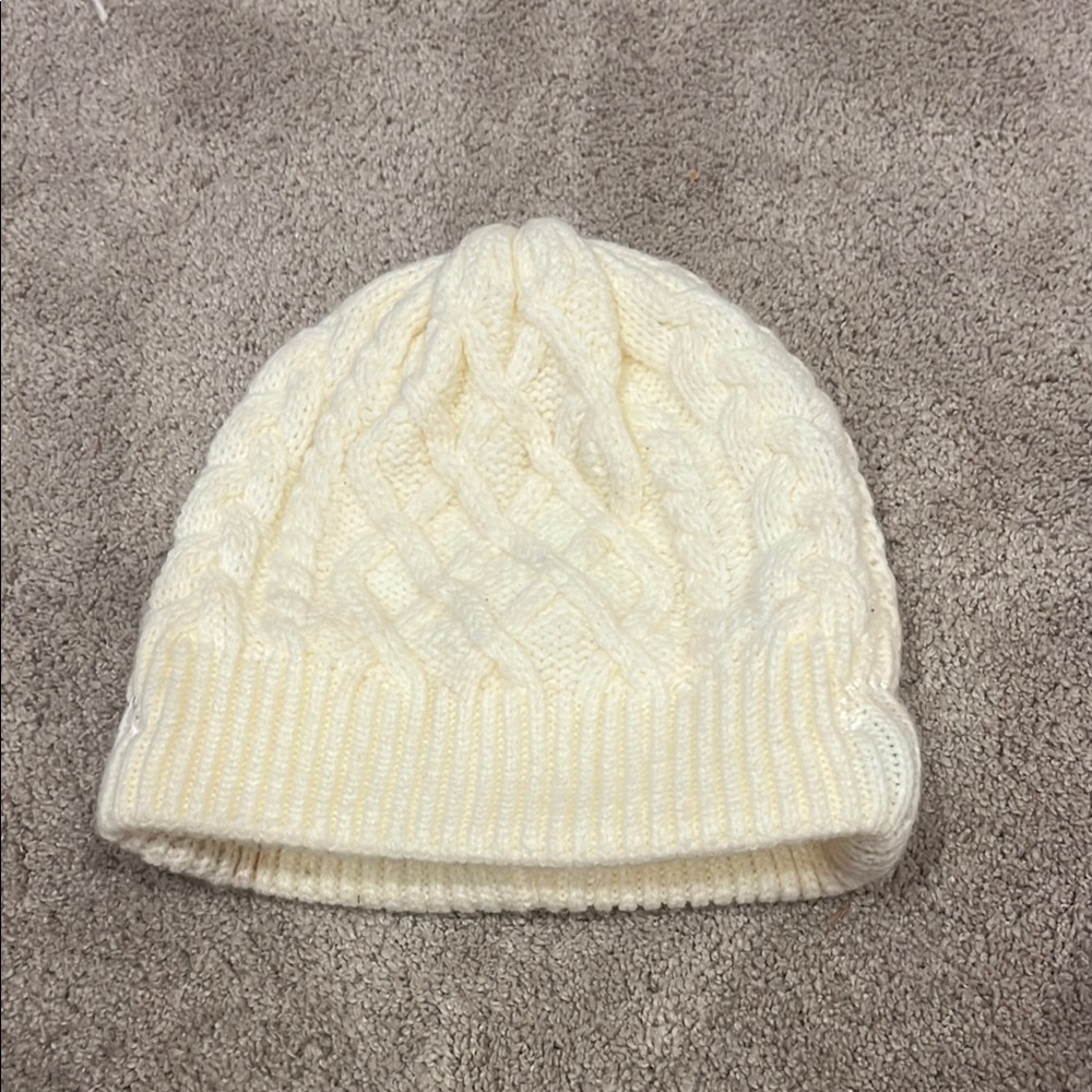Bluetooth headphone Cozy White and Cream Knit Beanie